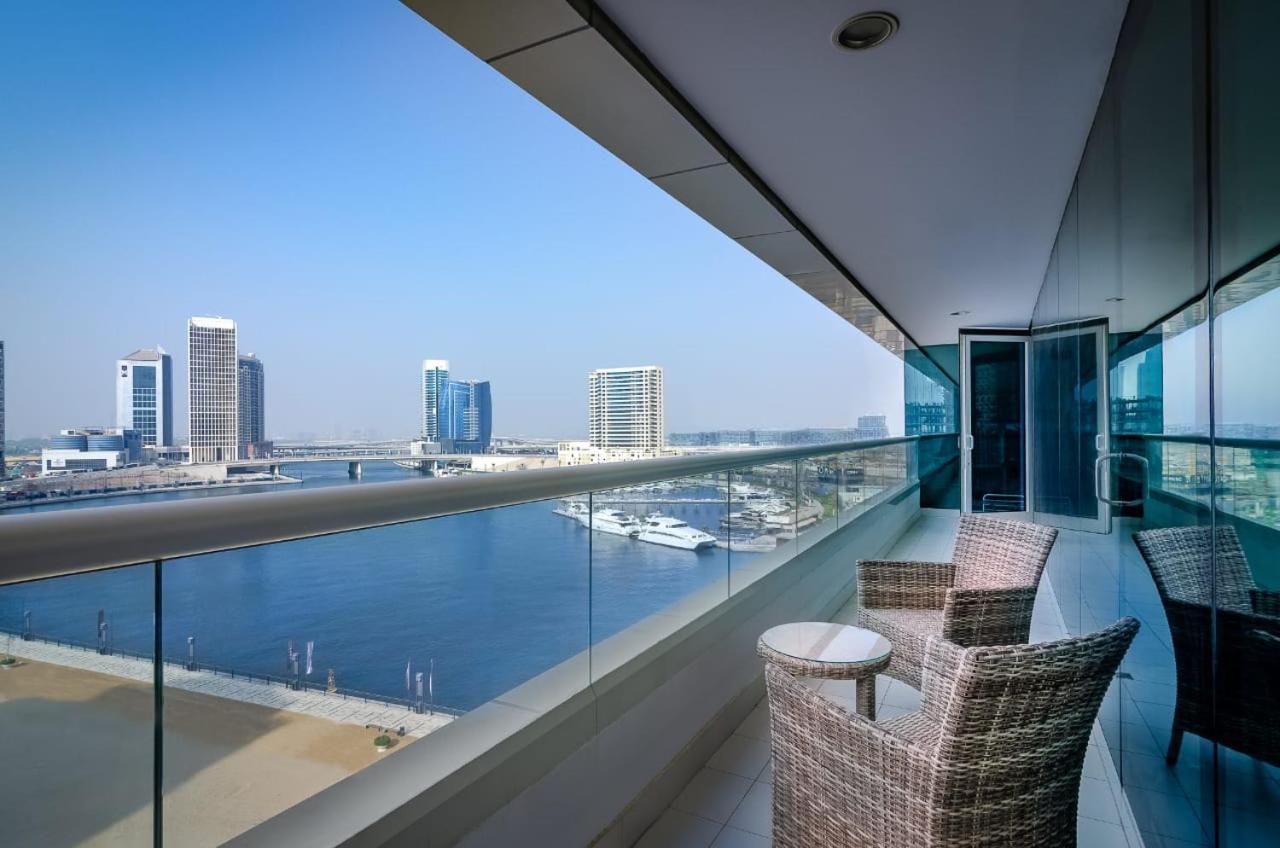 Waterfront Downtown- Damac Maison Canal View Dubaj Kültér fotó